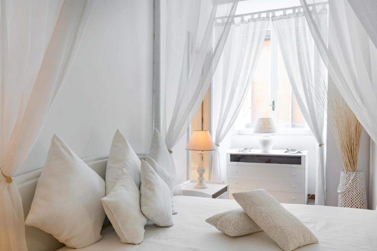 Trastevere Bridge Apartment Rom